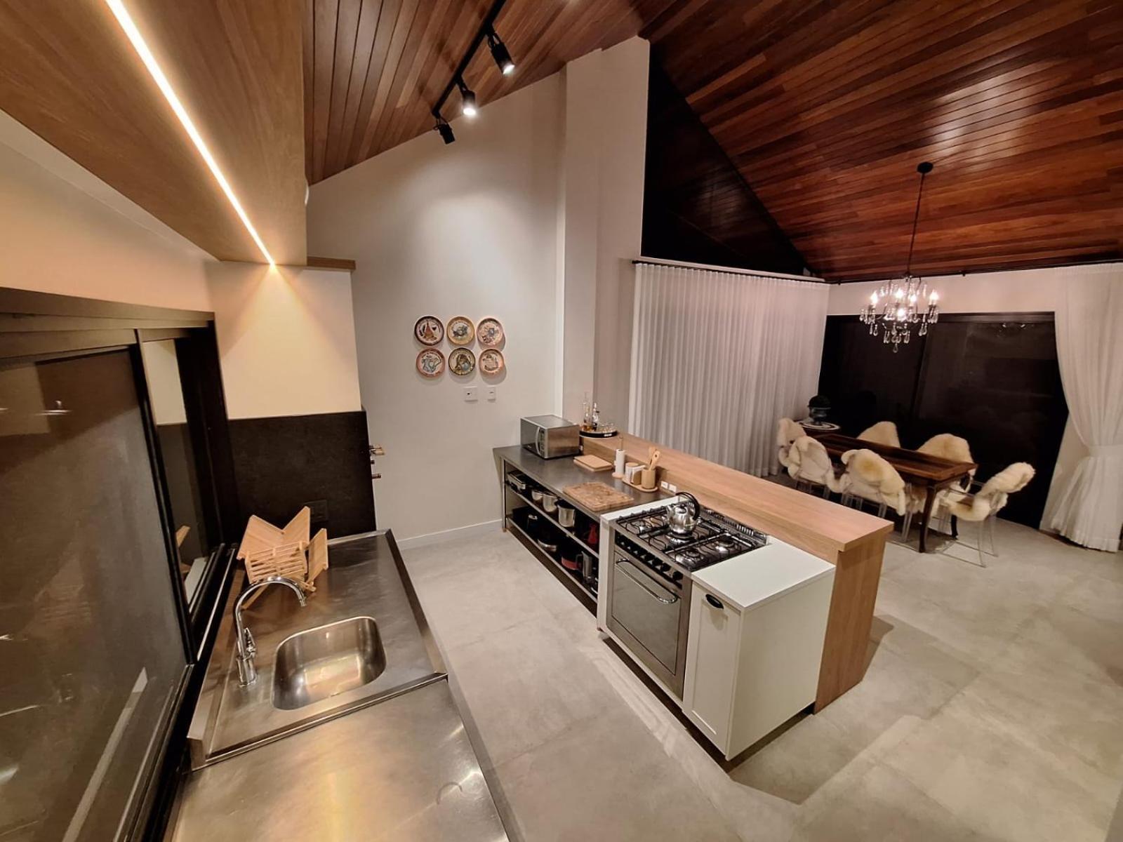 Casa Em Condominio Na Serra Раншу-Кеймаду Экстерьер фото